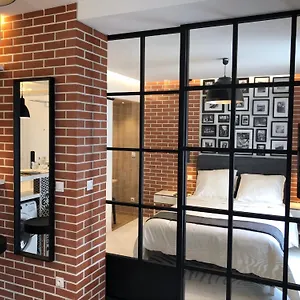 Hainaut Xixeme- Equipe! Apartamento